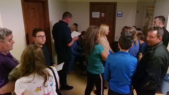 Tłum pacjentów, kilkugodzinne kolejki i nerwowa atmosfera w WOMP