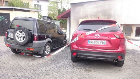 Pożar samochodów przy ul. Hirszfelda w Lublinie Pożar samochodów przy ul. Hirszfelda w Lublinie