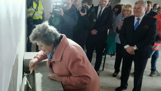 Wmurowanie kamienia węgielnego pod nowym budynkiem Wydziału Stomatologii UM