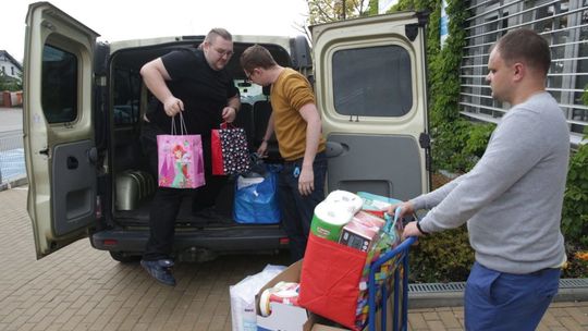 Paczki dla Hospicjum Małego Księcia 