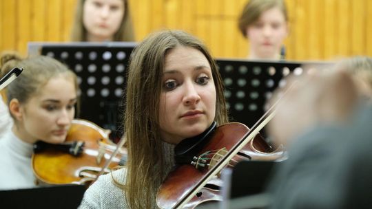 Młodzieżowa Orkiestra Symfoniczna Filharmonii Lubelskiej Młodzieżowa Orkiestra Symfoniczna Filharmonii Lubelskiej