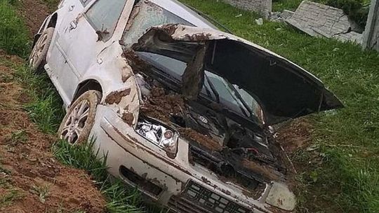 Wypadek w Biszczy: Kierowca chciał uniknąć zderzenia z sarną