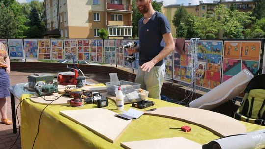 Stolarnia Miejska w Lublinie. Warsztaty tworzenia huśtawek Stolarnia Miejska w Lublinie. Warsztaty tworzenia huśtawek