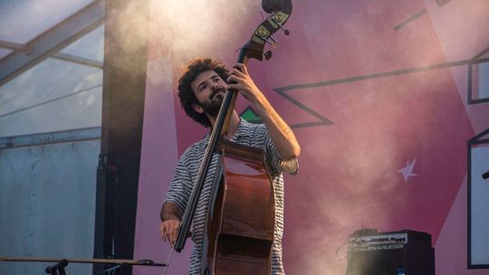 Inne Brzmienia. Koncerty zespołów Shalosh, AK/DK, Wrekmister Harmonies