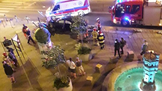 Zniszczona stacja Lubelskiego Roweru Miejskiego przy pl. Wolności