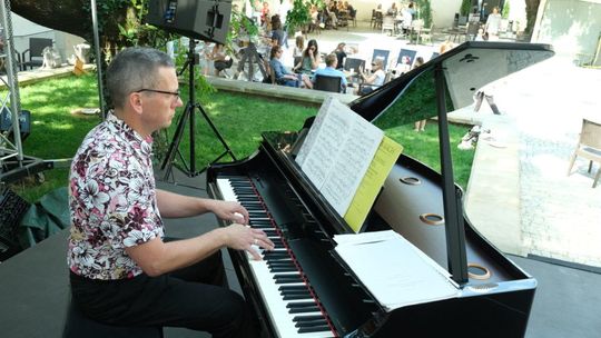 Śniadanie na fortepianie – śniadanie z muzyką na żywo w Centrumj Kultury
