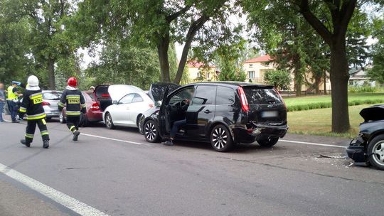 Wypadek w Zakręciu pod Krasnymstawem Wypadek w Zakręciu pod Krasnymstawem