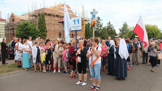 Pielgrzymi z Białej Podlaskiej wyruszyli na Jasną Górę Pielgrzymi z Białej Podlaskiej wyruszyli na Jasną Górę