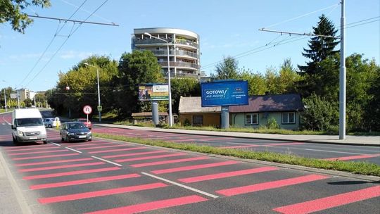 Nowe oznakowanie poziome na ul. Nadbystrzyckiej w Lublinie