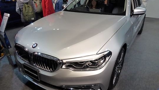 BMW 530e