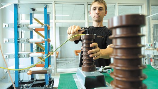 Centrum Badawczo-Rozwojowe Inżynierii Wysokonapięciowej