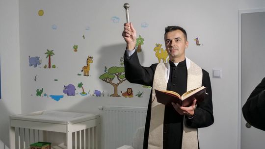 Poczekalnia dla kobiet w ciąży oraz matek karmiących