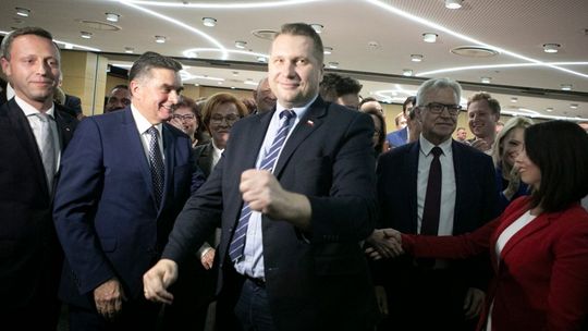 Wielka radość w lubelskim sztabie PiS po ogłoszeniu wyników wyborów