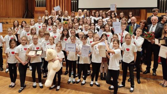 Chór La Musica z Lublina z dwoma Złotymi Kamertonami