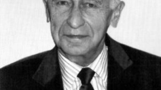 prof. dr hab. Edward Skrętowicz