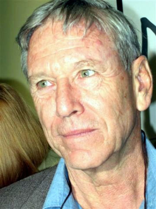 Amos Oz Amos Oz