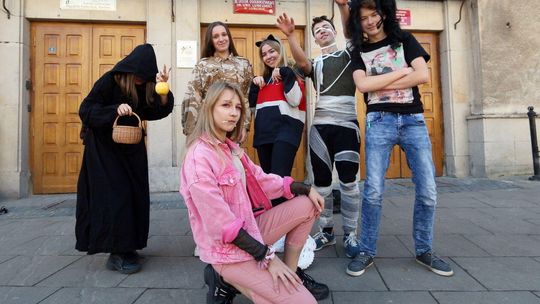 Przebierańcy w III LO