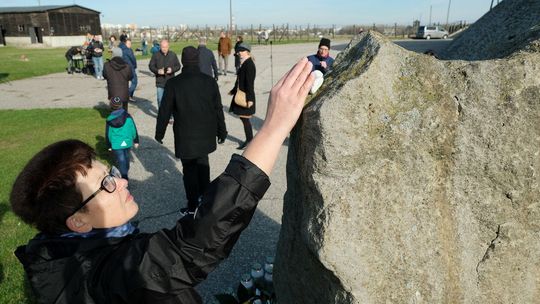 KL Majdanek: 76 rocznica zamordowania 18 tys Żydów podczas Aktion Erntefest KL Majdanek: 76 rocznica zamordowania 18 tys Żydów podczas Aktion Erntefest
