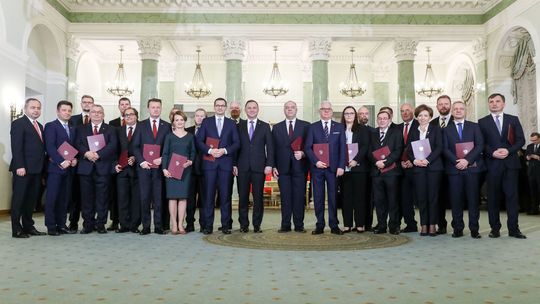 Prezydent Andrzej Duda powołał nowy rząd Mateusza Morawieckiego