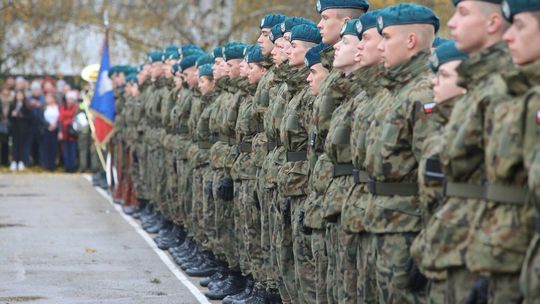 Ślubowanie uczniów klas pierwszych XIV LO w Lublinie