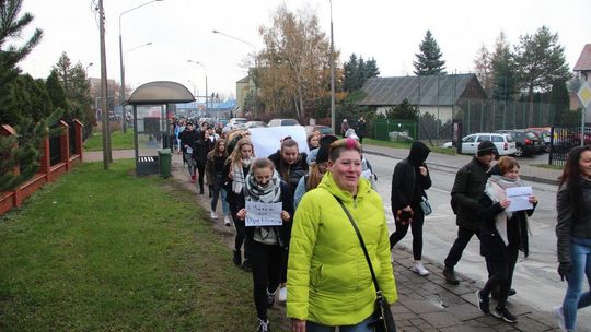 Protest uczniów ZDZ w Białej Podlaskiej Protest uczniów ZDZ w Białej Podlaskiej