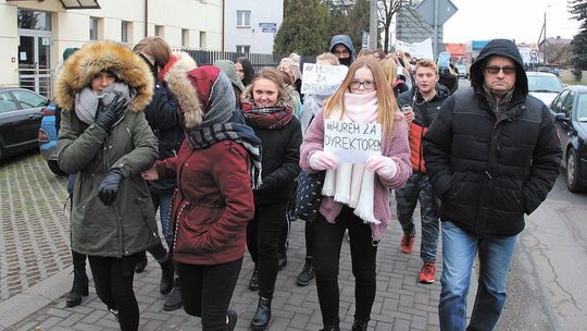 Protest uczniów ZDZ w Białej Podlaskiej Protest uczniów ZDZ w Białej Podlaskiej