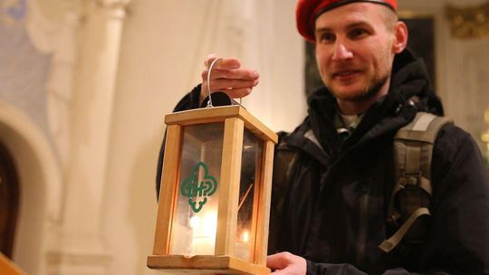 Przekazanie Betlejemskiego Światełka Pokoju mieszkańcom Lublina