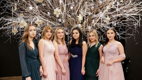 Bal Studniówkowy Lubelskiego Centrum Kształcenia Zawodowego i Ustawicznego im K. K. Baczyńskiego Bal Studniówkowy Lubelskiego Centrum Kształcenia Zawodowego i Ustawicznego im K. K. Baczyńskiego