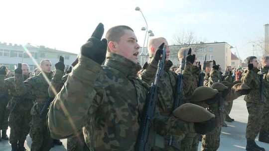 Przysięga żołnierzy WOT w Świdniku Przysięga żołnierzy WOT w Świdniku