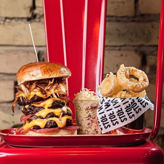 13. Stół i Wół (ul. Bramowa 2-6)