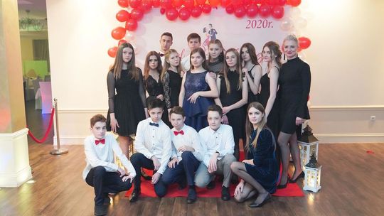 Bal ósmoklasistów Szkoły Podstawowej nr 3 w Międzyrzecu Podlaskim