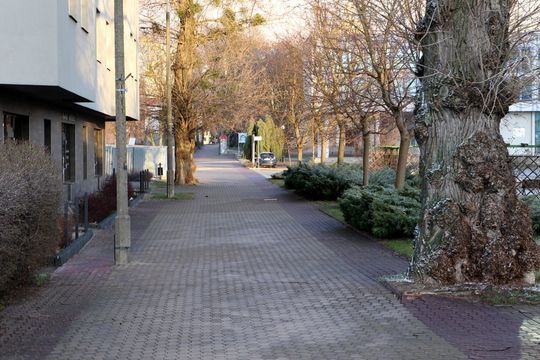 Chodnik przy Placu Chopina