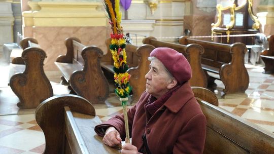 Niedziela Palmowa bez procesji w lubelskiej archikatedrze