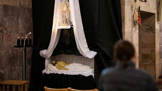 Groby Pańskie w zamojskich kościołach