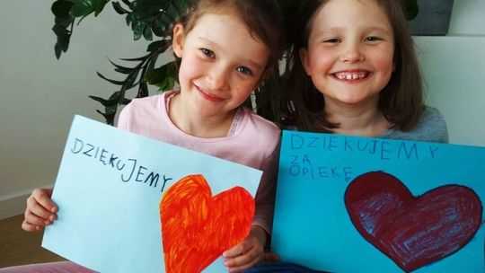 Podziękowania dla pracujących w trakcie epidemii od przedszkolaków z Lublina Podziękowania dla pracujących w trakcie epidemii od przedszkolaków z Lublina