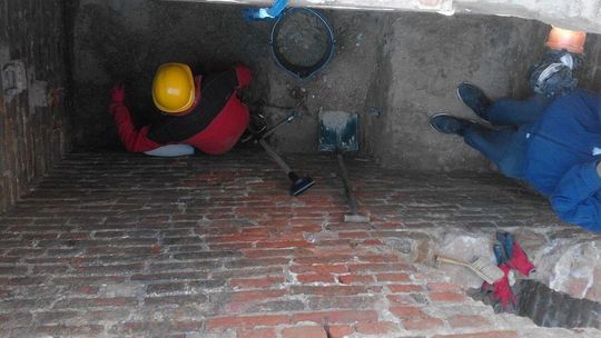 Badania archeologiczne w starym Kraśniku Badania archeologiczne w starym Kraśniku