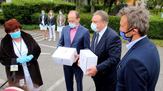 Przekazanie testów na predyspozycję zakażenia koronawirusem