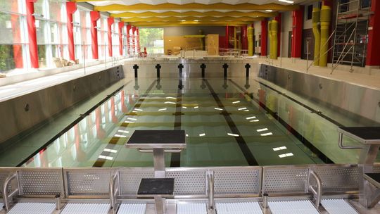 Kryty basen w Tomaszowie Lubelskim