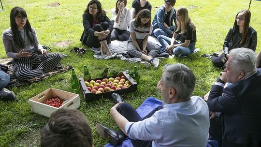 Wizyta Roberta Biedronia w Nałęczowie