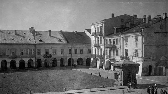 Zamość w obrazach fotograficznych Jana Bułhaka