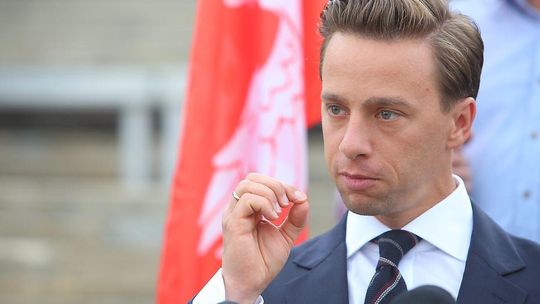 Krzysztof Bosak na Placu Zamkowym Krzysztof Bosak na Placu Zamkowym