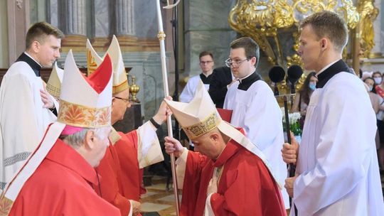 Święcenia nowego biskupa pomocniczego ks. Adama Baba