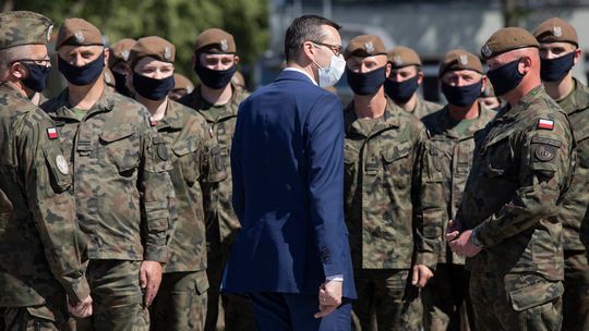 Mateusz Morawiecki u Terytorialsów i przedsiębiorców 