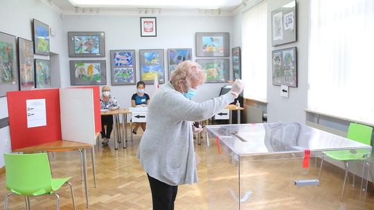 Komisja Wyborcza w DK przy ul. Krańcowej