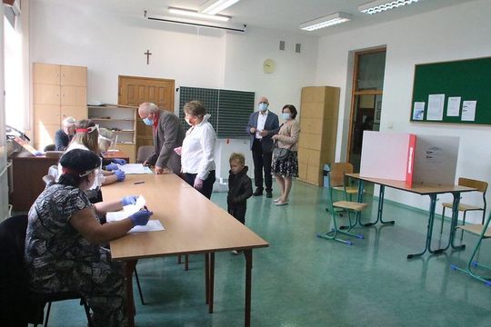 Komisja Wyborcza w SP Nr. 51