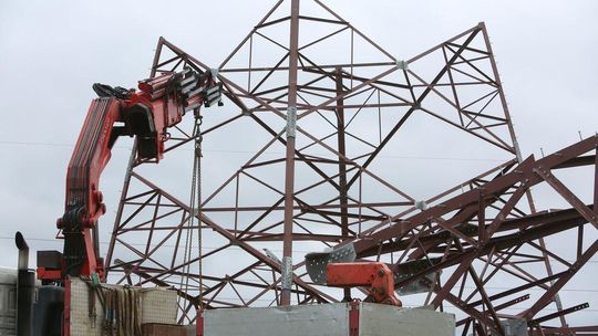 Budowa linii energetycznej koło Łęcznej