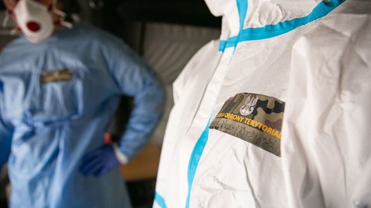 Żołnierze WOT wspierają medyków w Zamościu Żołnierze WOT wspierają medyków w Zamościu