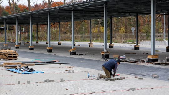 Budowa targowiska miejskiego w Puławach