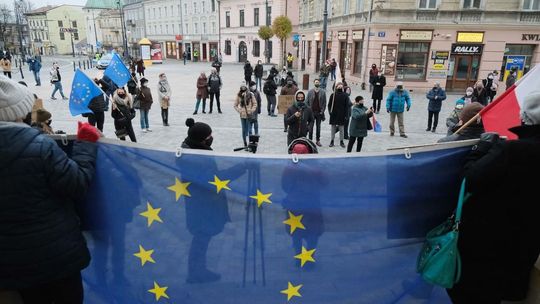 W Lublinie protestowali przeciwko wyjściu Polski z Unii Europejskiej