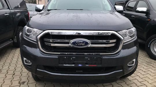 Nowe samochody terenowe dla wojska